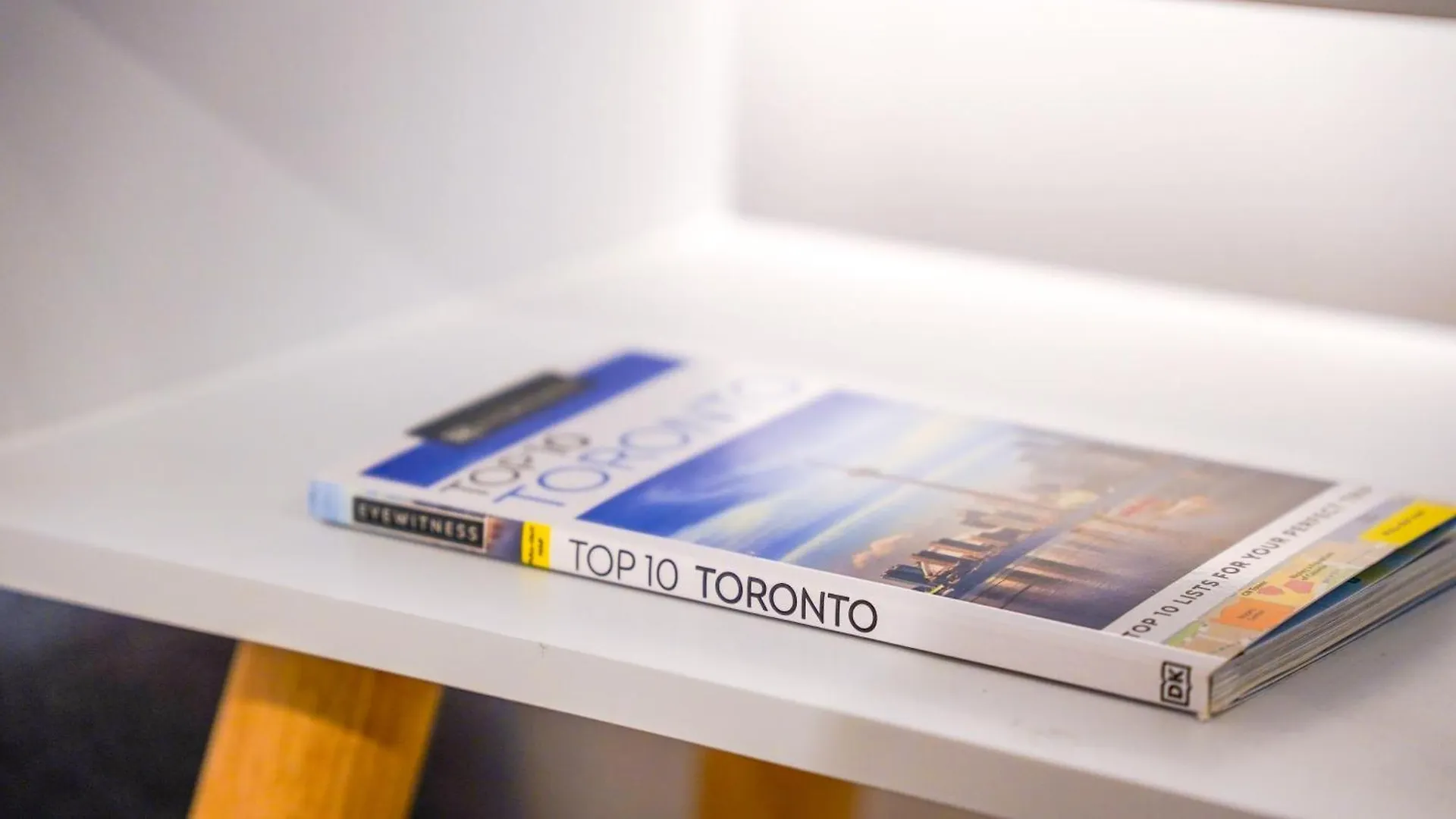 Apartment Spacious Studio In The Heart Of Downtown Toronto